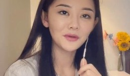 女网红最新爆料图集,一场视觉盛宴与隐私风暴！”